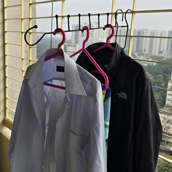 Bring our Cloth Drying Hanger to eliminate the hassle of drying clothes! - Image 5